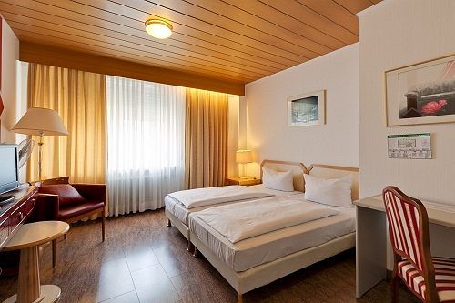 Astoria Hotel 3*